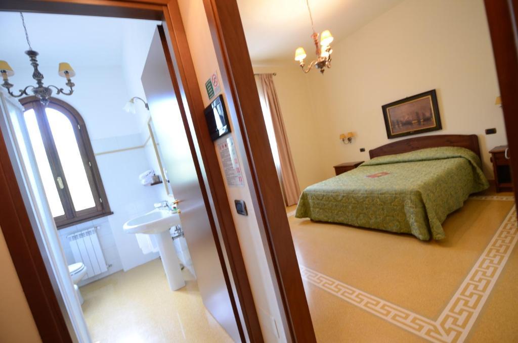 Bed and Breakfast Poggio Degli Olivi Monsummano Terme Camera foto